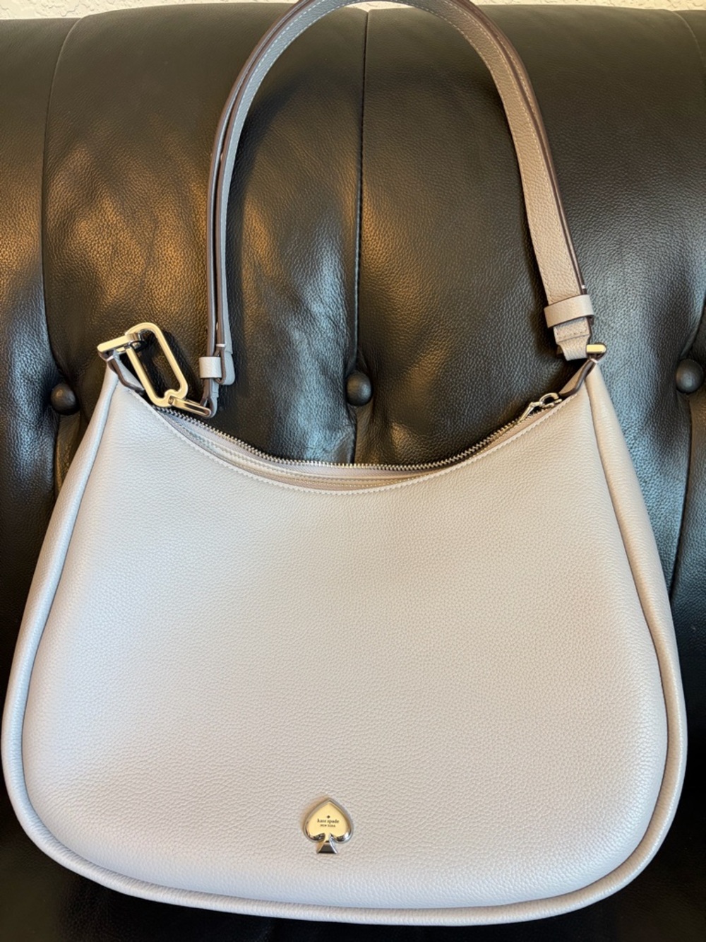 EUC Kate Spade “Kayla” shoulder to crossbody in gray.